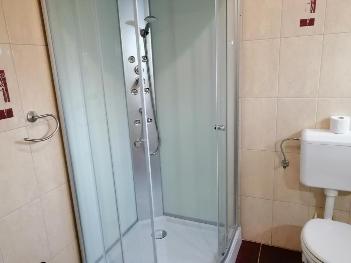 Cserkeszőlő Csipkehaz Apartman מראה חיצוני תמונה