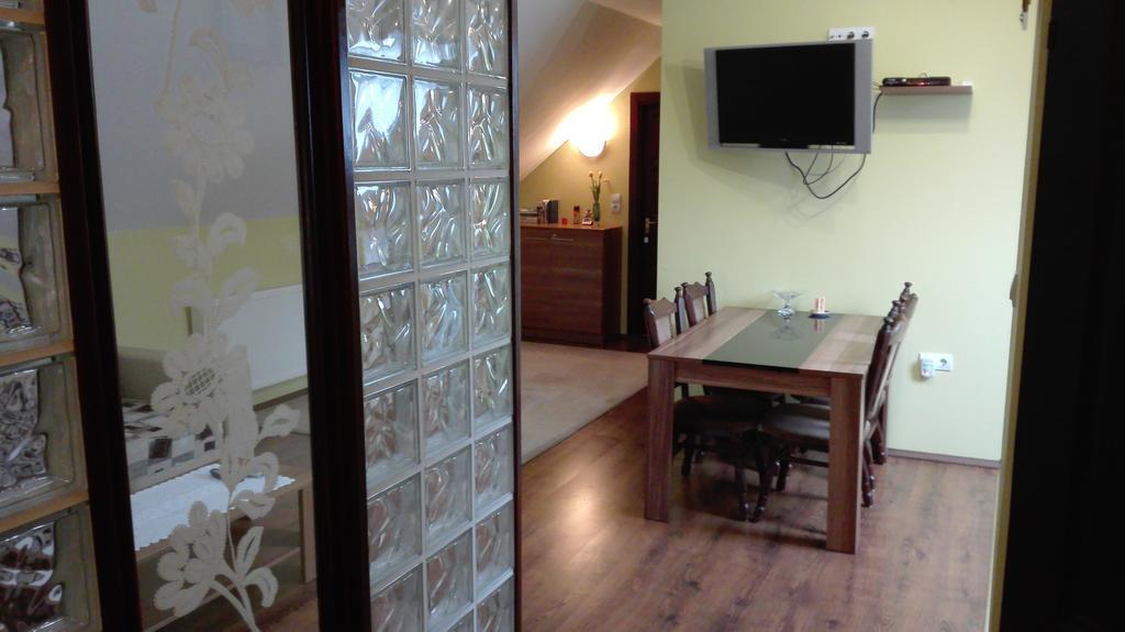 Cserkeszőlő Csipkehaz Apartman מראה חיצוני תמונה