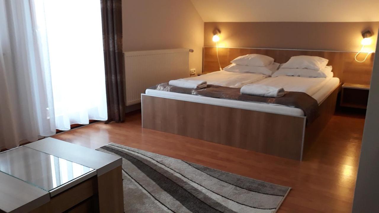 Cserkeszőlő Csipkehaz Apartman מראה חיצוני תמונה